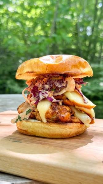 CHICKEN SMOKE BURGER